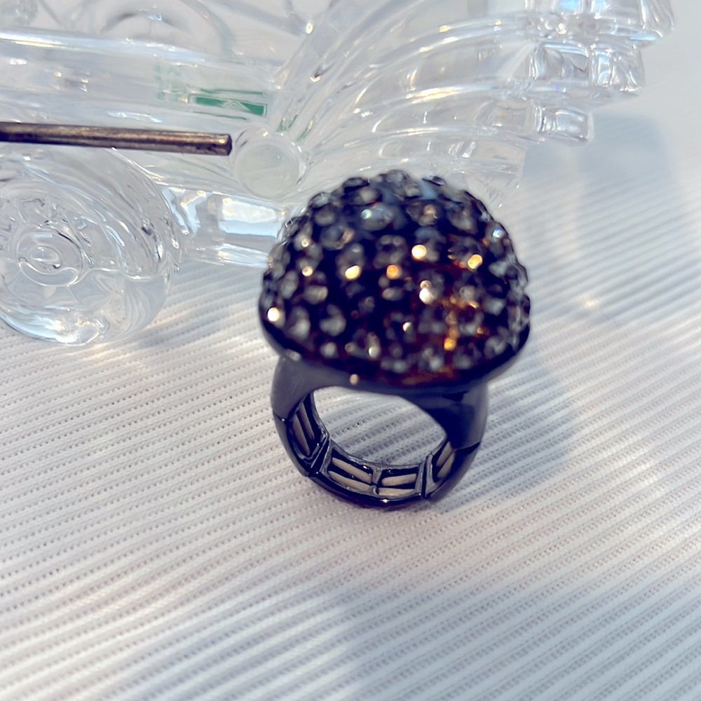 Fun and Funky Ring’s - Picture 2 of 6